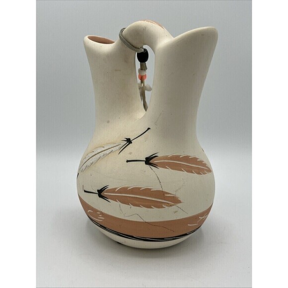 Native American Indian Pottery Feather Arrow Wedding Vase Signed Little Red - Picture 4 of 9